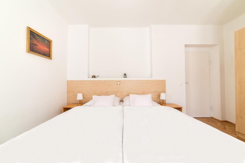Forestine Guesthouse Heviz Luaran gambar